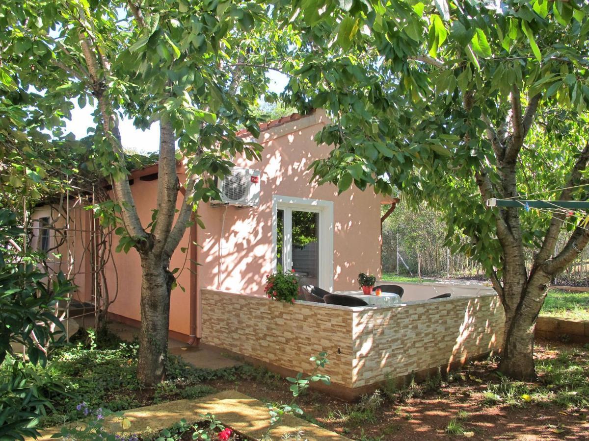 Catarina 1 - Zad113 By Interhome *